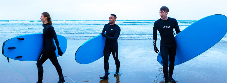 IAAT – Surfers